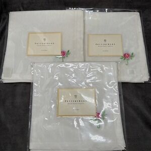 Pottery Barn "Bloom" Dinner Napkins Embroidered Cotton Spring Floral 3 Sets